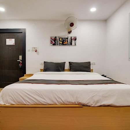 Oyo 2794 Hotel Plaza Inn グワーハーティー エクステリア 写真
