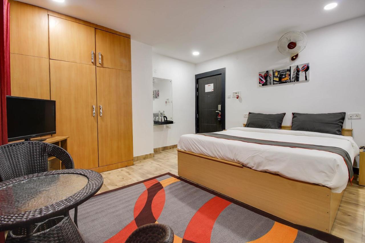 Oyo 2794 Hotel Plaza Inn グワーハーティー エクステリア 写真