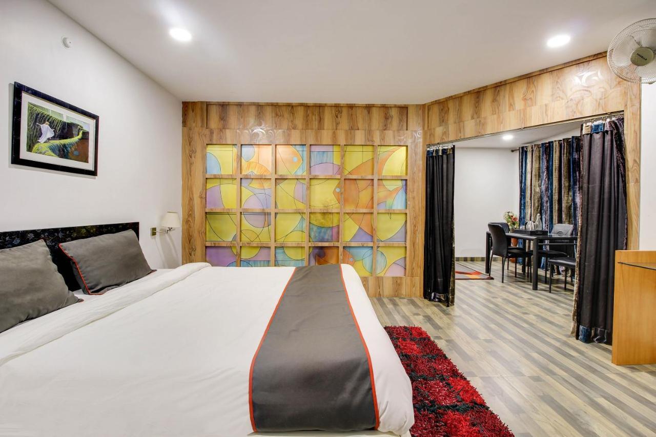 Oyo 2794 Hotel Plaza Inn グワーハーティー エクステリア 写真
